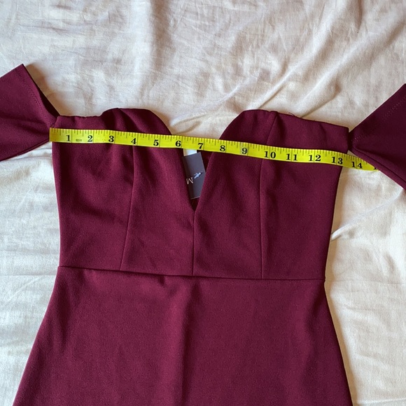 NWT Burgundy Bodycon Dress - Small - Picture 4 of 4